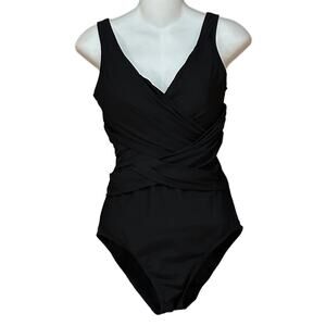 Lands End Womens 6L Black Swimsuit with Flattering Criss Cross Front